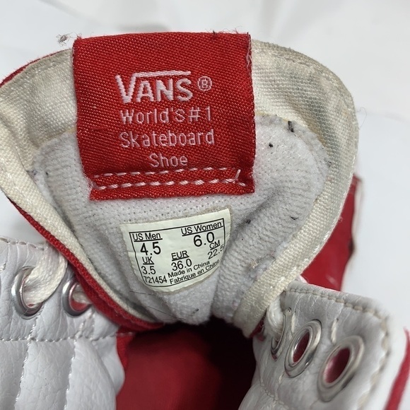 WOMEN’S Vans Off the Wall Red High Tops Size 6 - Picture 13 of 14